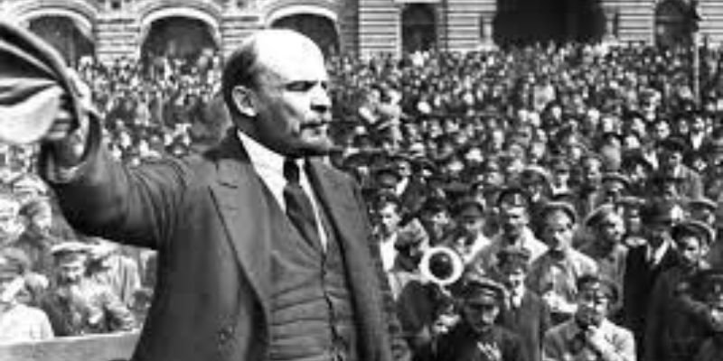 ¿Qué curioso instrumento musical tocaba Lenin?